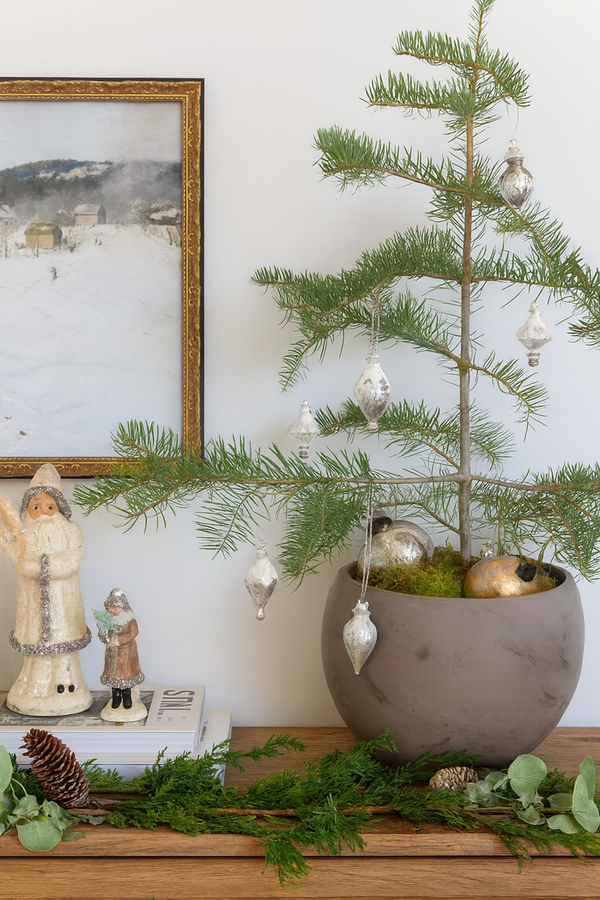 Second picture of Antique Glitter Ornaments | Set of 6