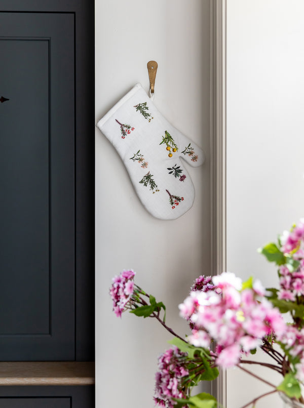 Botanical Oven Mitt