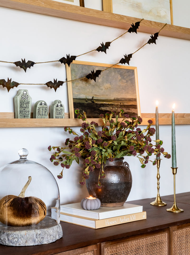 Bat Garland