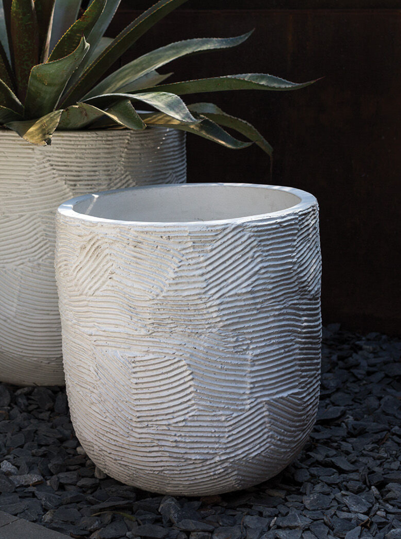 Rhea Pot