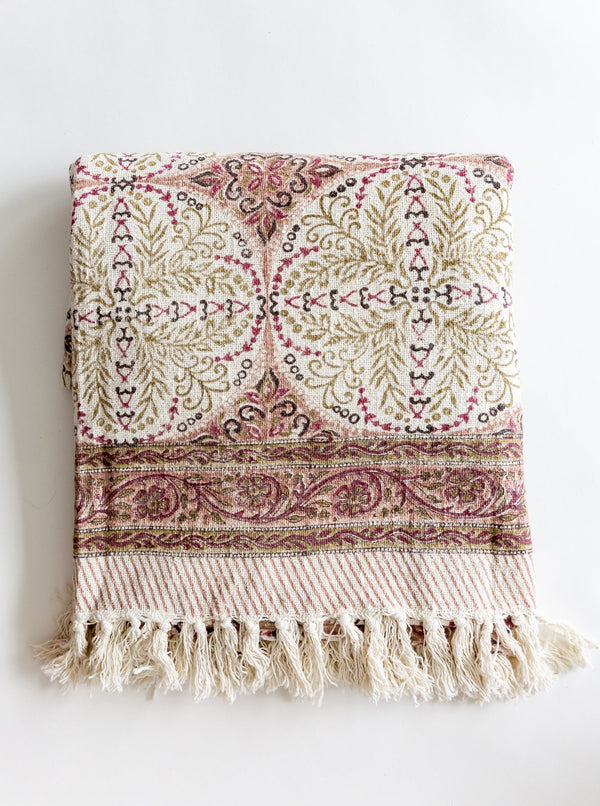 Marisol Tablecloth - HJKIT0099 - PNK