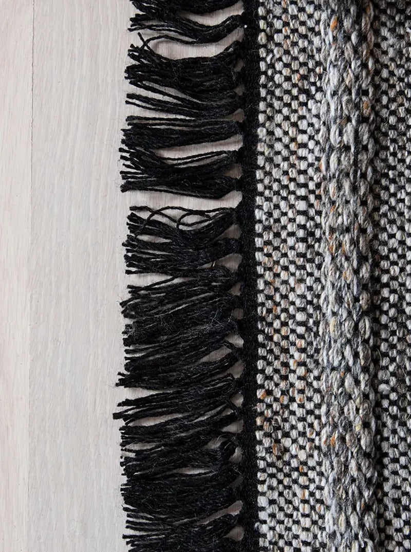 Salvador Charcoal Indoor/Outdoor Rug Swatch - HJRUG0215 - SW