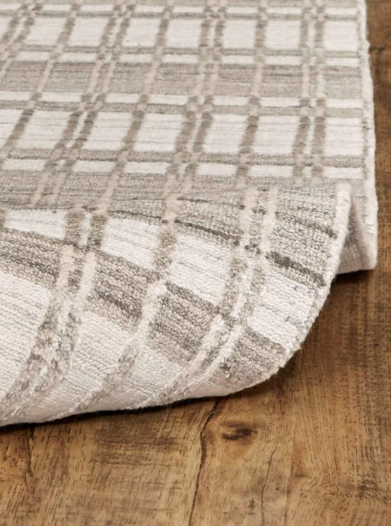 Essen Rug