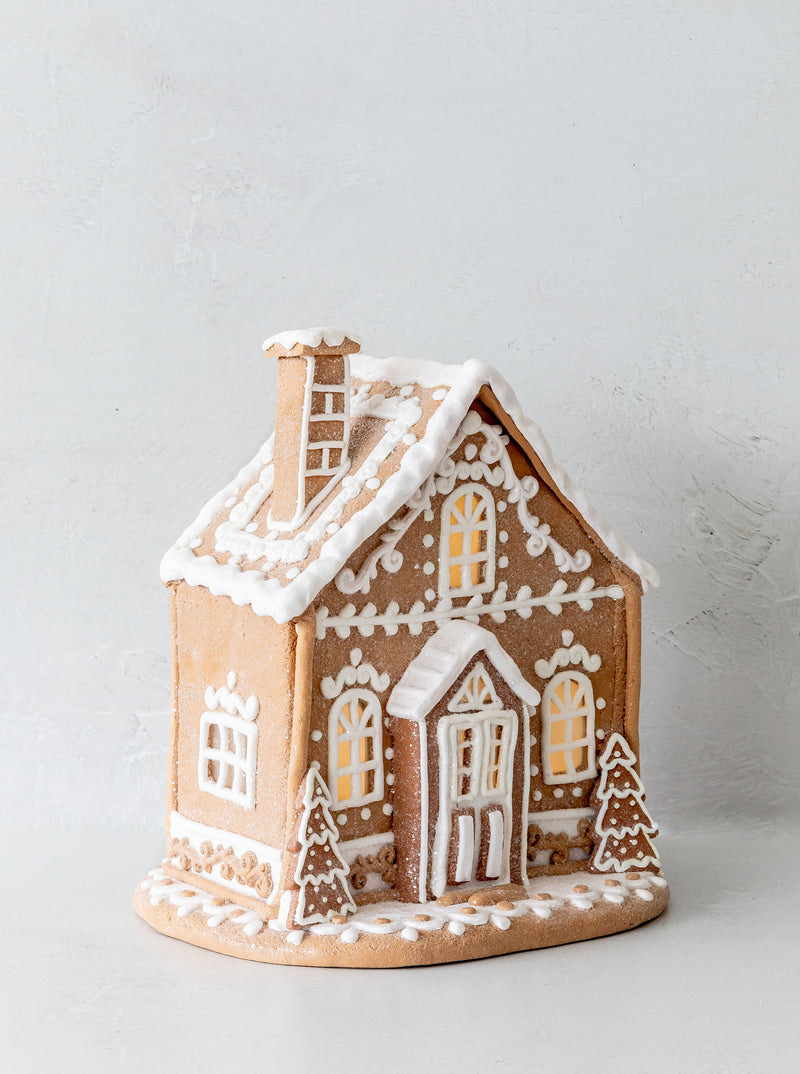 Lighted Gingerbread House
